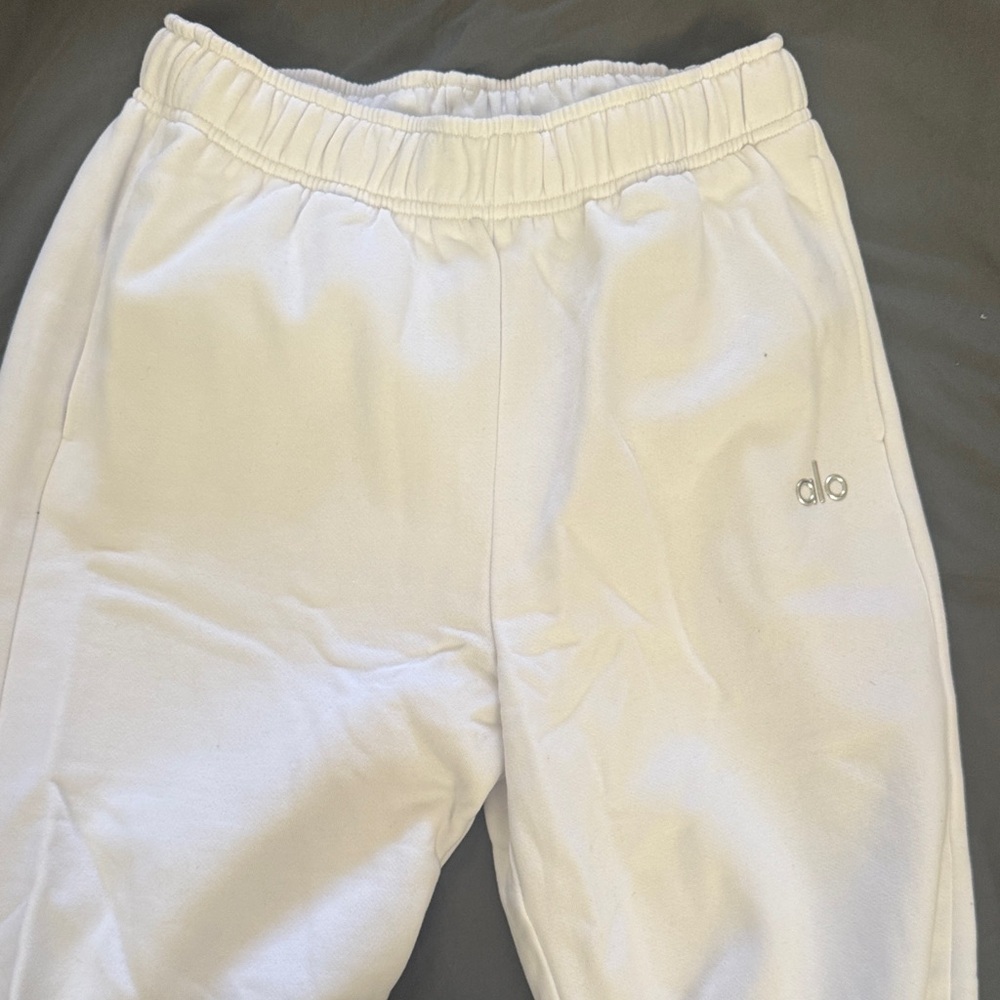 ALO Yoga Women's White Track Pants
